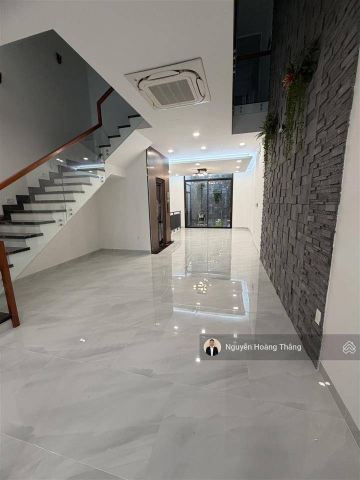 Cho thuê vp mới 100%, mt lê hữu kiều, dtsd 350m2 giá 60tr/th khu thạnh mỹ lợi q. 2,  0936 890 ***