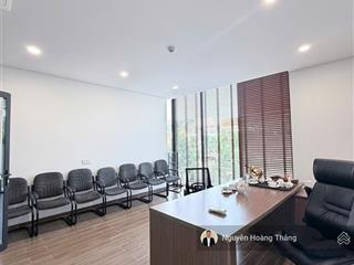 Cho thuê vp 600m2 sàn, 4 tầng giá 85tr/th, sàn trống, đảo kim cương, tthc thủ đức q.2  0936 890 ***