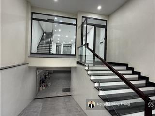 Cho thuê vp mới xây 100%, 1 hầm 4 tầng, dtsd 350m2 giá 55tr/th khu thạnh mỹ lợi q. 2,  0936 890 ***