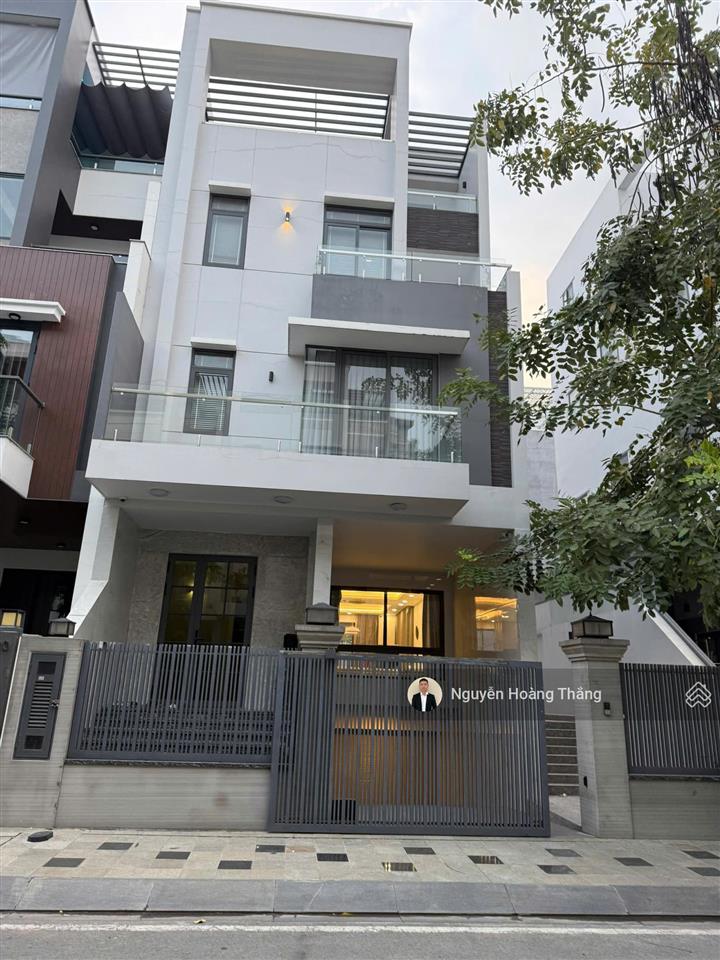 Bán biệt thự 14x20m (280m2) chỉ 100tỷ, sg mystery q. 2  0936 890 ***