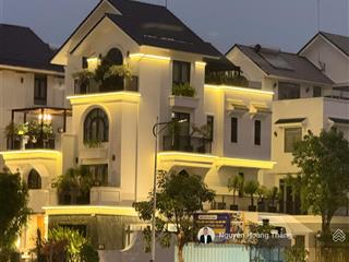 Bán biệt thự 14x20 (280m2) chỉ 86,5tỷ, np 5x20 (100m2) chỉ 25,5 tỷ, sg mystery q.2  0936 890 ***