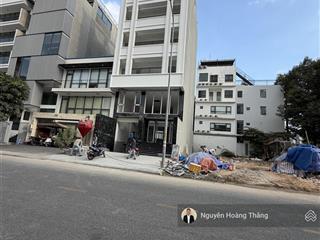 Cho thuê tòa nhà văn phòng nguyễn văn kỉnh  tạ hiện, dtsd 1000m2, giá 150tr/th, đảo kim cương, q2