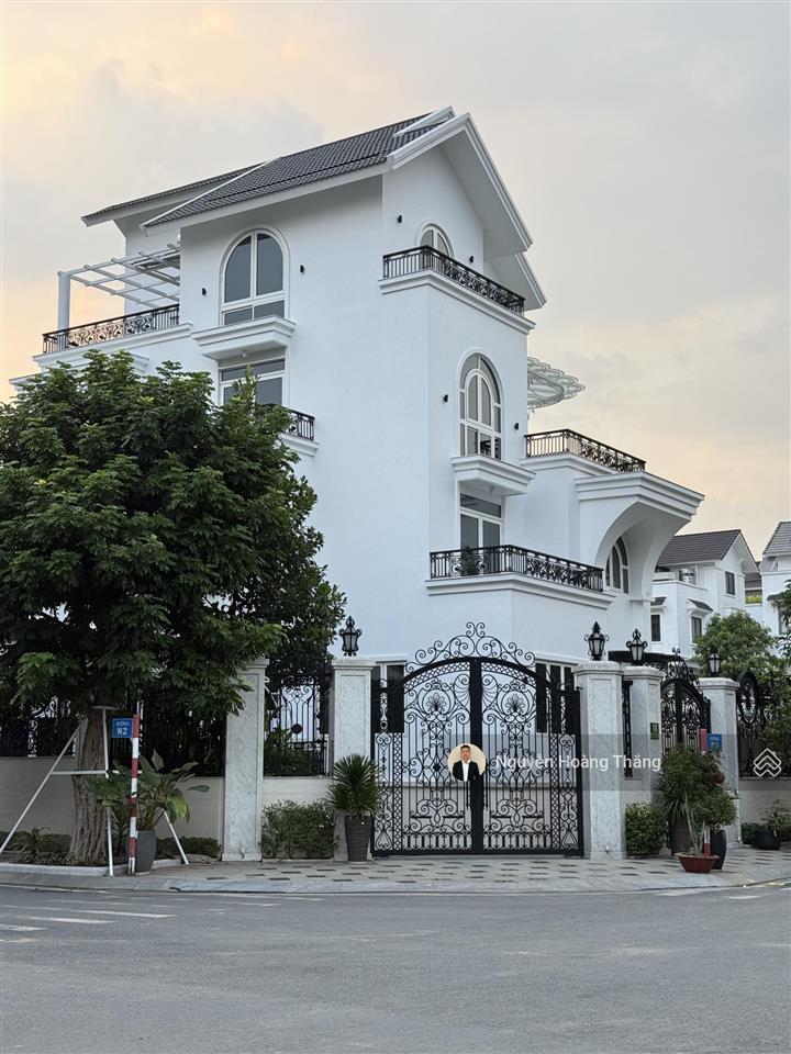 Bán căn góc 2 mt 11x20m đn  đb, giá 90tỷ, thạnh mỹ lợi, đảo kim cương q2