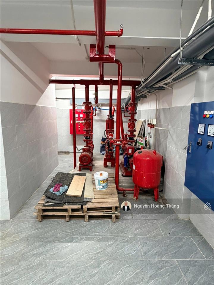 Cho thuê tòa nhà văn phòng nguyễn văn kỉnh  tạ hiện, dtsd 1000m2, giá 135tr/th, đảo kim cương, q2