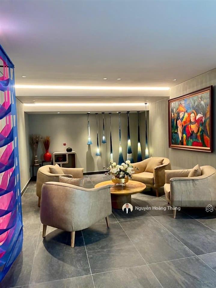 Cho thuê biệt thự 200tr/th 6pn, full nt luxury mới 100%, q.2  1500m2 sàn, vào ở ngay  0936 890 ***