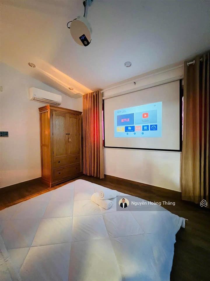 Cho thuê bt 60tr/th 5pn full nội thất luxury  mới 100%, q. 2  500m2 sàn, vào ở ngay  0936 890 ***