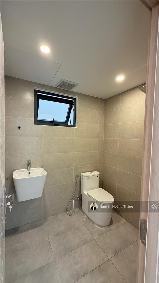 Cho thuê bt 60tr/th 5pn full nội thất luxury  mới 100%, q. 2  500m2 sàn, vào ở ngay  0936 890 ***