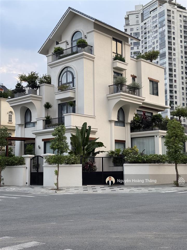 Bán gấp np 7x18m giá chỉ 35 tỷ sẵn nhà, rẻ nhất thị trường mystery đảo kim cương q2  0936 890 ***