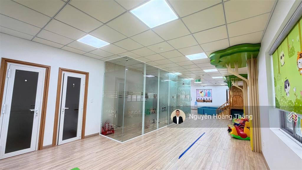 Cho thuê tòa nhà vp mới 100%, trương văn bang  bát nàn, giá 140tr/th, thạnh mỹ lợi, q2
