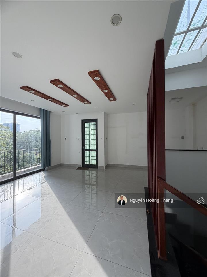 Cho thuê sàn vp đường tô ngọc vân  fiato thăng long home (50m2/sàn), thiết kế hiện đại, giá tốt