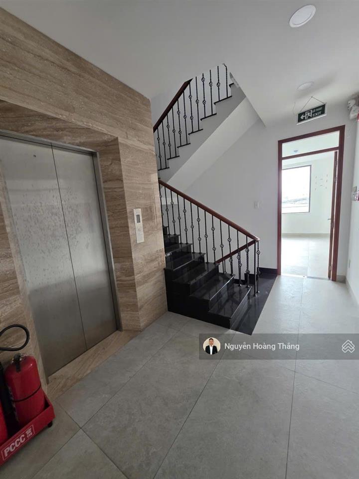 Cho thuê tòa vp 6 tầng 1000m2 sàn giá 135tr, bát nàn, tạ hiện, đảo kim cương tml, q2,  0936 890 ***