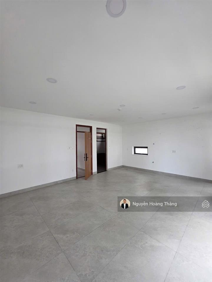 Cho thuê tòa vp 6 tầng 1000m2 sàn giá 135tr, bát nàn, tạ hiện, đảo kim cương tml, q2,  0936 890 ***