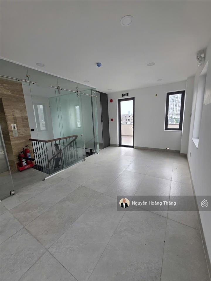 Cho thuê tòa vp 6 tầng 1000m2 sàn giá 135tr, bát nàn, tạ hiện, đảo kim cương tml, q2,  0936 890 ***
