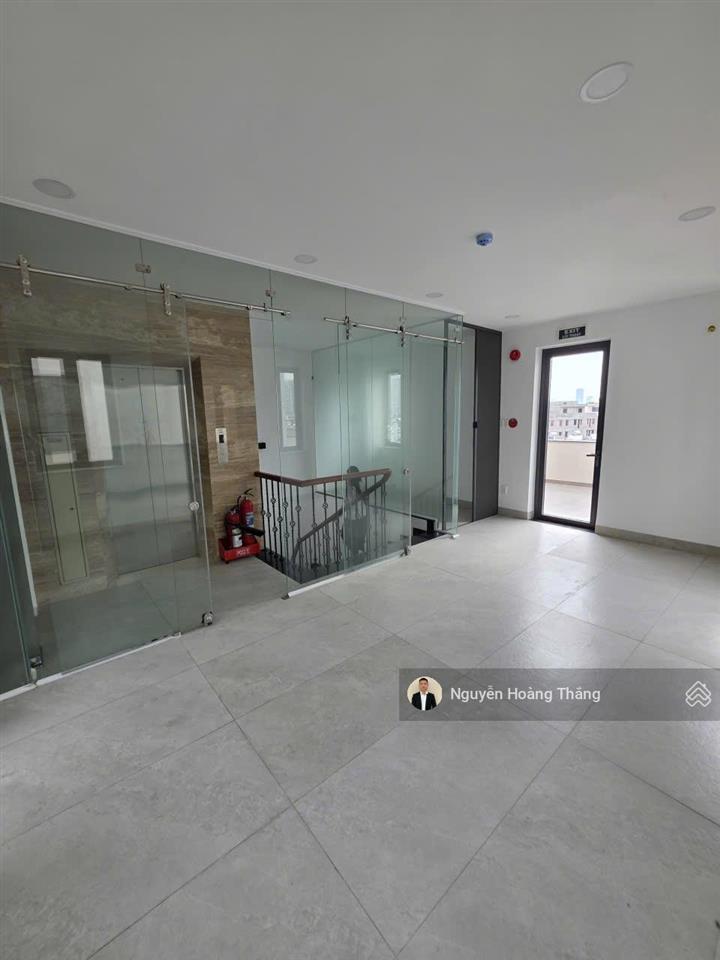 Cho thuê tòa vp 6 tầng 1000m2 sàn giá 135tr, bát nàn, tạ hiện, đảo kim cương tml, q2,  0936 890 ***
