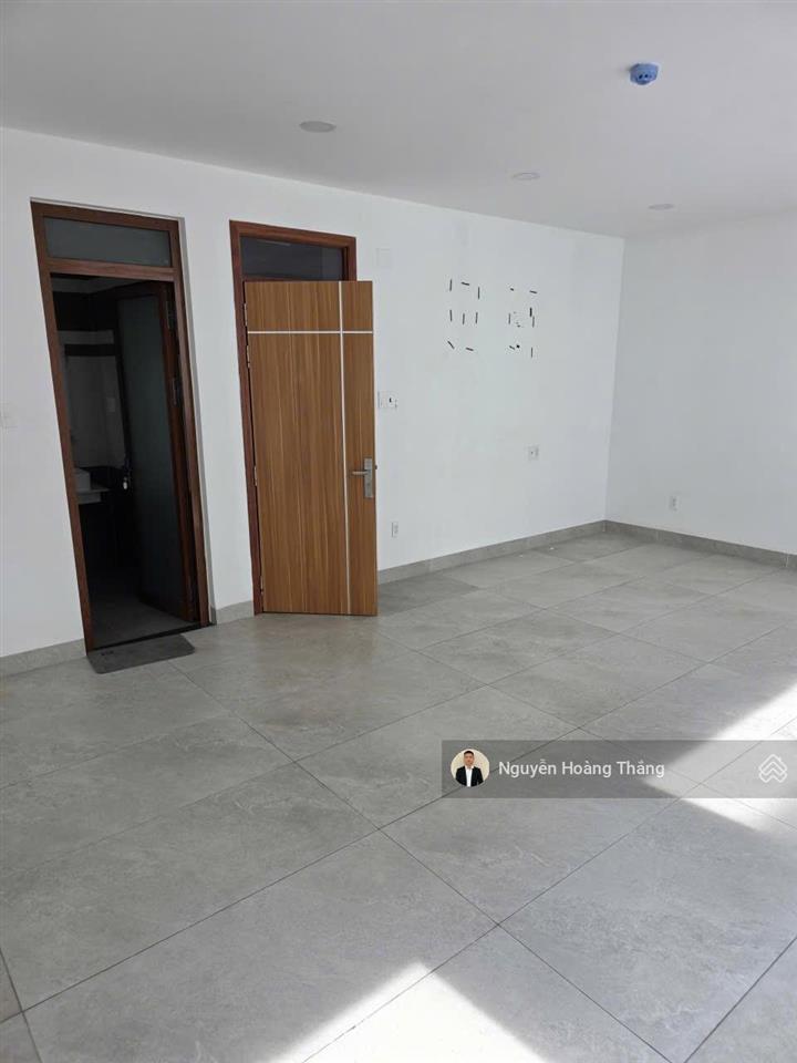 Cho thuê tòa vp 6 tầng 1000m2 sàn giá 135tr, bát nàn, tạ hiện, đảo kim cương tml, q2,  0936 890 ***