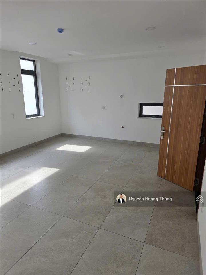 Cho thuê tòa vp 6 tầng 1000m2 sàn giá 135tr, bát nàn, tạ hiện, đảo kim cương tml, q2,  0936 890 ***