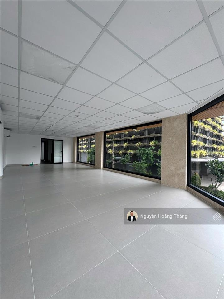 Cho thuê văn phòng 1 hầm 6 tầng mt tạ hiện, 700m2 sàn, giá 85tr/th, đảo kim cương q.2, 0936 890 ***