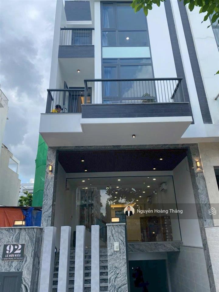 Bán gấp căn np dt 5x20m (26 tỷ), 1 hầm 4 tầng, mystery, nội thất cc, đảo kim cương q2  0936 890 ***