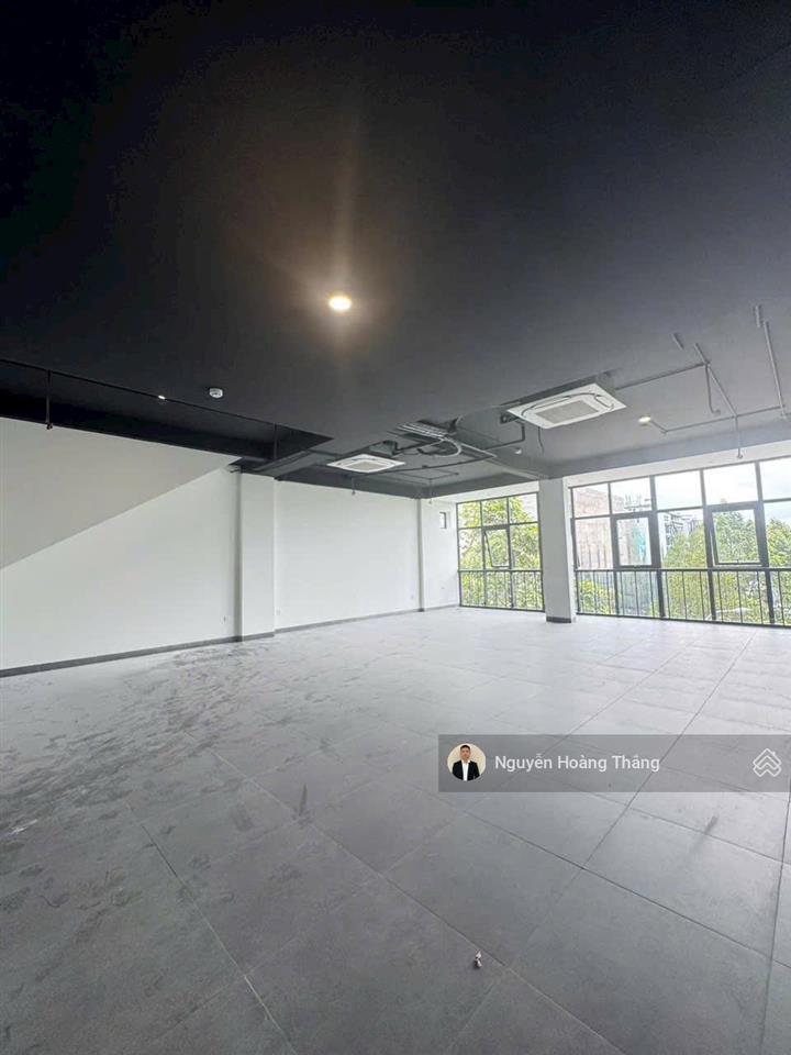 Cho thuê văn phòng 1 hầm 4 tầng dtsd 600m2 giá 85tr/th, đảo kim cương q.2,  0936 890 ***