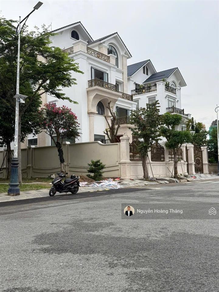 Bán gấp lô np dt 7x20m (chỉ 29 tỷ), 1 hầm 4 tầng, mystery, đảo kim cương q2  0936 890 ***