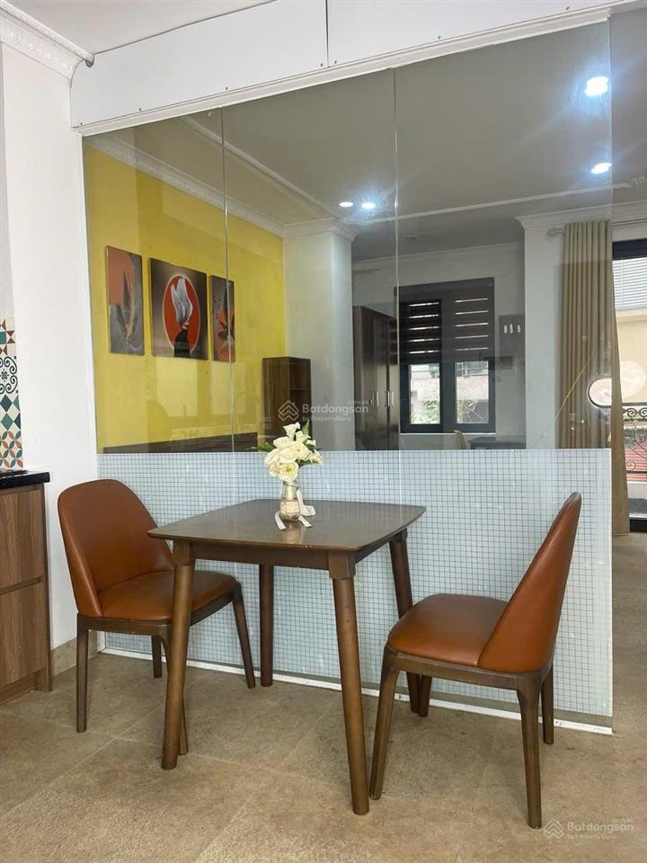Bán nhà 9 tầng phân lô hoàng cầu nguyễn phúc lai 80m2 giá 35 tỷ.