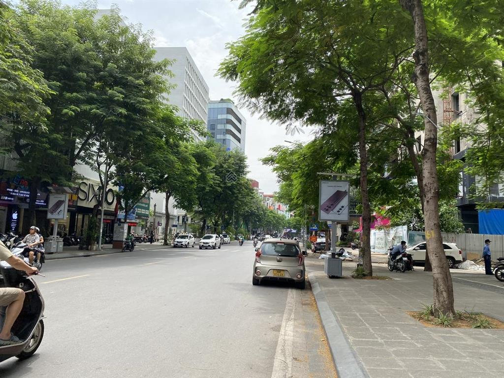 Bán đất mặt đường vân canh cạnh kđt vườn cam vinapol.  em tường 0972 987 ***