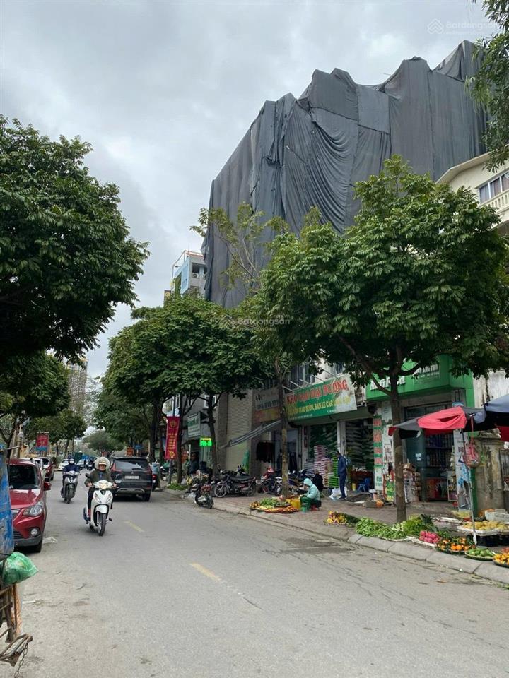Bán nhà mặt phố thượng đình, giá thỏa thuận, 135m2, 2 tầng, mặt tiền 7.6m, đường rộng 20m