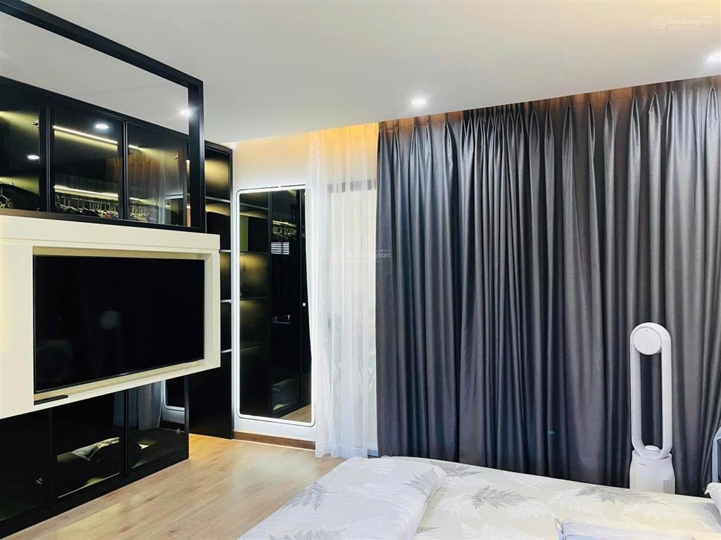 Bán căn nhà vị trí chiến lược tô hoài (10.5m) ngũ hành sơn đà nẵng sát trục lớn minh mạng
