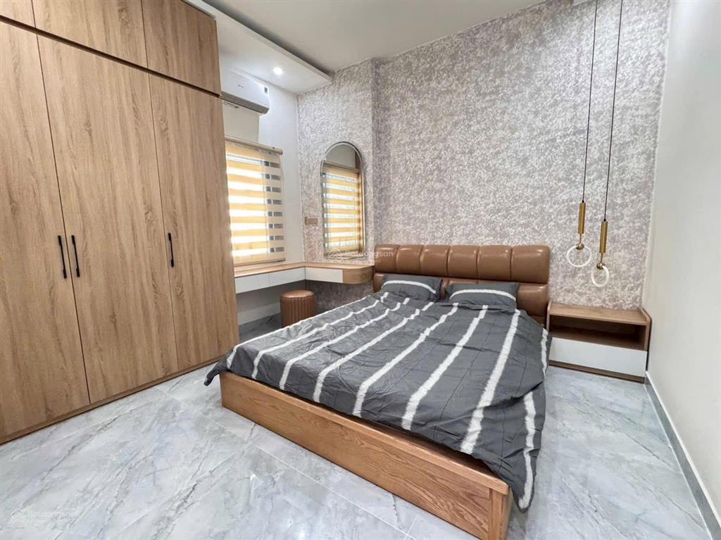 Bán căn nhà đẹp gần công viên đi bộ  hòa xuân  đà nẵng