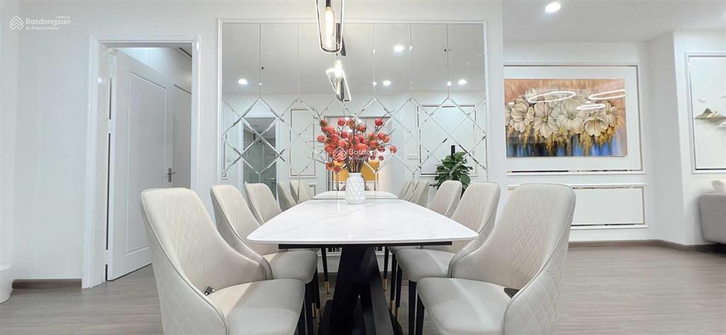 Danh sách các căn hộ đang bán rẻ nhất tại times city đầu năm 2026.  0979 588 ***