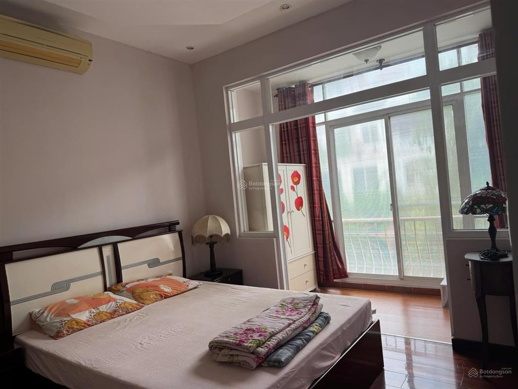 Bán biệt thự hưng thái 1, phú mỹ hưng q7