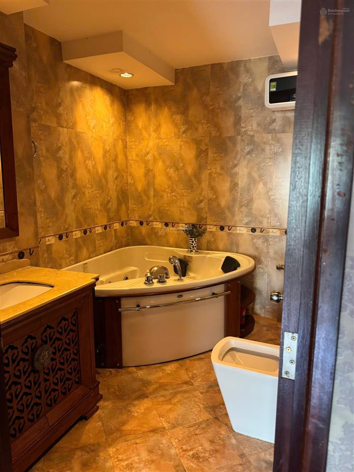 Bán biệt thự hưng thái 1, phú mỹ hưng q7