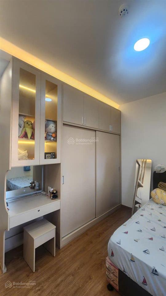 Chuyển công việc, cần bán lại căn góc 2pn 2wc 80m2 moonlight boulevard nhà mới