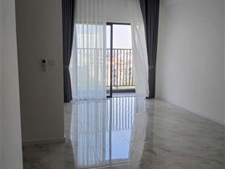 Em cần bán lại căn hộ 3pn privia sổ sẵn giá 5ty600tr ạ