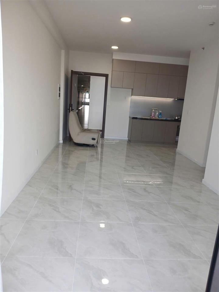 Em cần bán lại căn hộ 3pn privia sổ sẵn giá 5 tỷ 600 triệu ạ