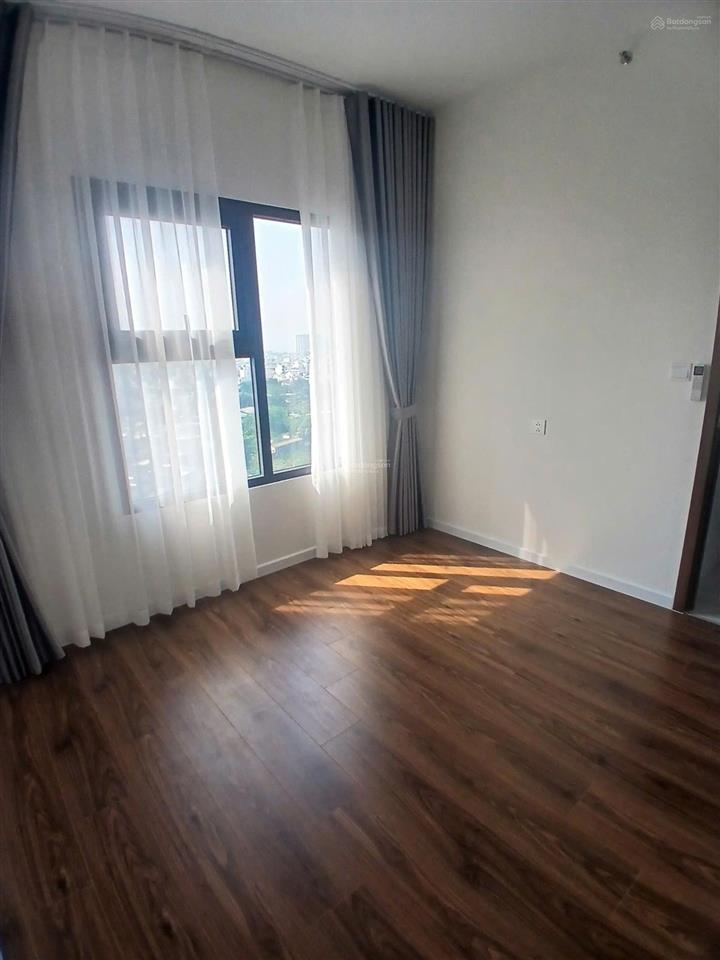 Em cần bán lại căn hộ 3pn privia sổ sẵn giá 5 tỷ 600 triệu ạ