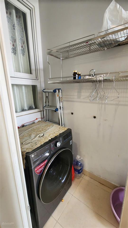 Em cần bán lại căn 3 phòng ngủ 97m2 full nội thất giá chỉ 4tỷ500tr