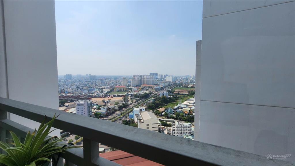 Em cần bán lại căn 3 phòng ngủ 97m2 full nội thất giá chỉ 4tỷ500tr