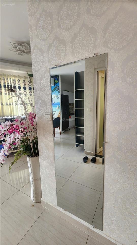 Em cần bán lại căn 3 phòng ngủ 97m2 full nội thất giá chỉ 4tỷ500tr