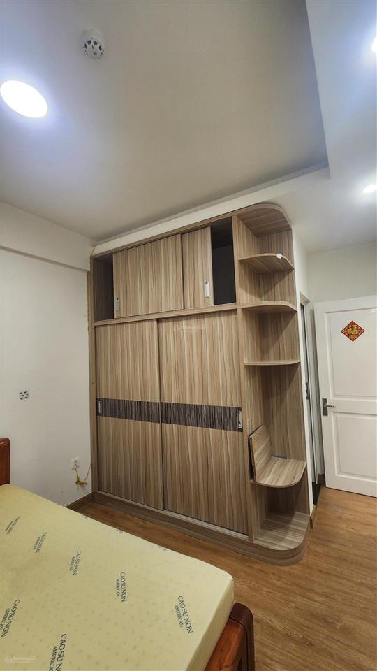 Em cần cho thuê ngay căn hộ 2 pn 2wc moonlight boulevard full nội thất 12tr/th