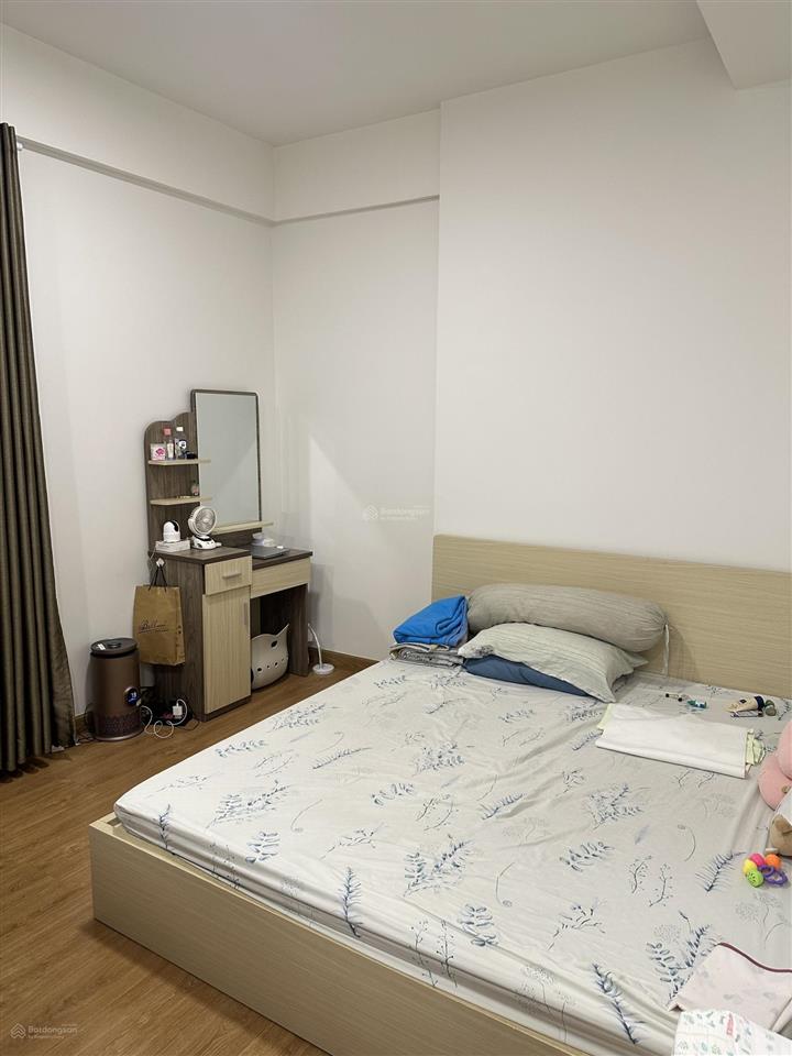Em cần bán lại căn 2pn 2wc moonlight boulevard 78m full nt đẹp