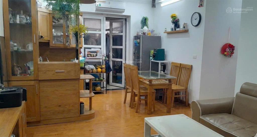 Căn hộ 82m2 ở khu đô thị văn khê, 4,3 tỷ, 2pn, 2wc chỉ với tốt