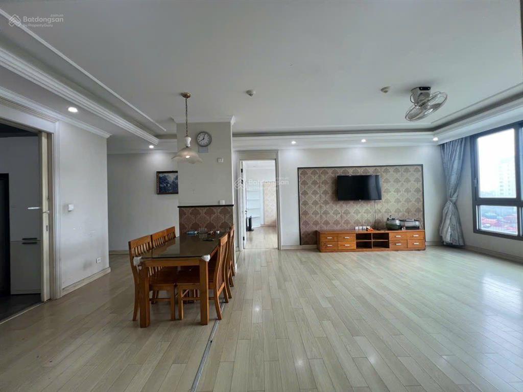 Bán cc đẹp xuất sắc tại chung cư 89 phùng hưng, 4,45 tỷ, 71m2