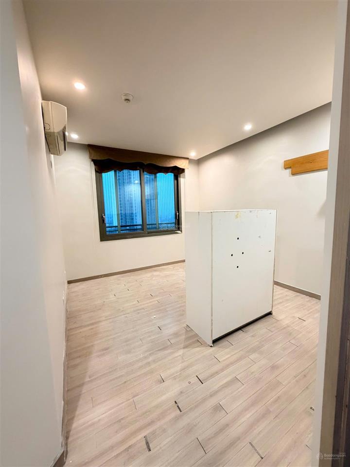 Cho thuê chung cư hyundai hill state  ct4  căn hộ 103m²  2 phòng ngủ  2 vệ sinh 12tr/tháng