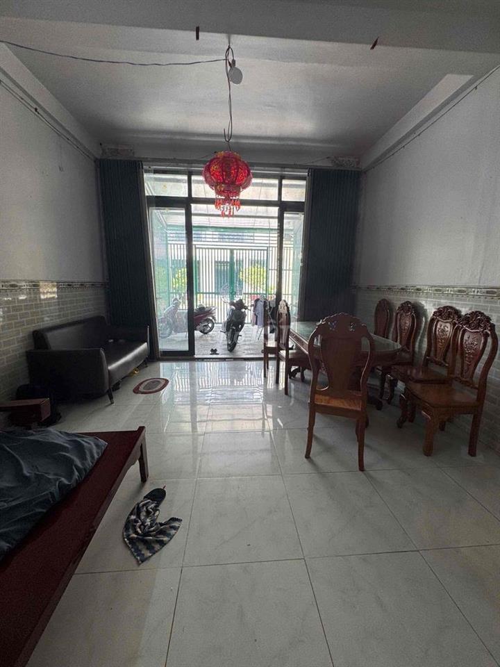 NHÀ TRỤC CHÍNH KDC HOÀNG QUÂN - 3 PHÒNG NGỦ