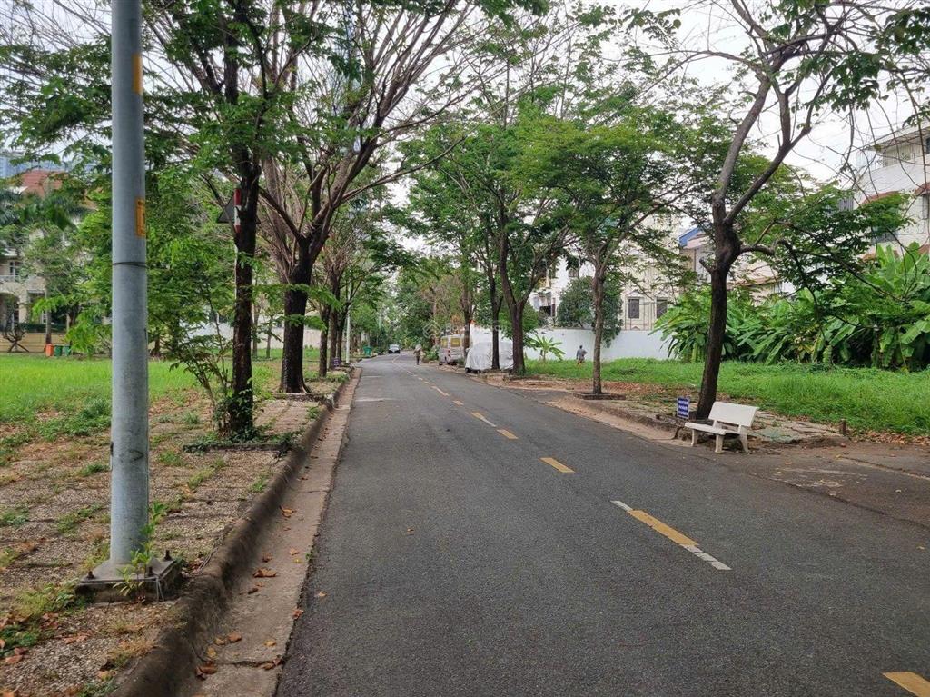 Bán gấp giá tốt lô đất 10mx20m. mt lương định của, vị trí chiến lược ngay trung tâm ga thủ thiêm