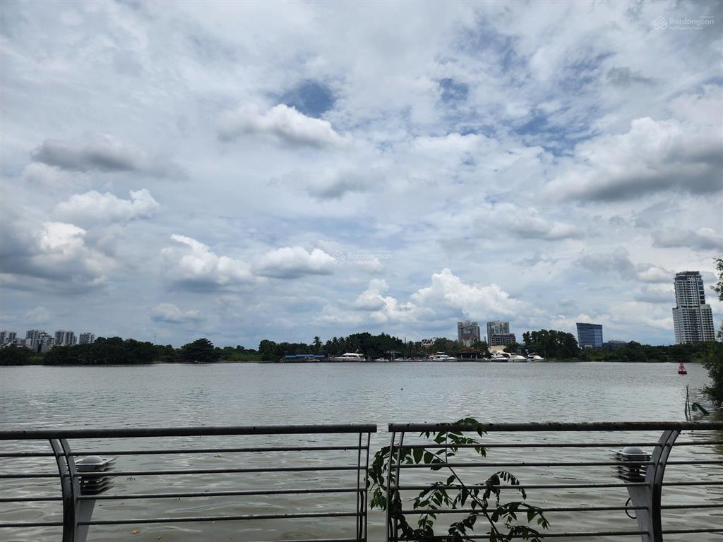 Bán biệt thự saigon pearl cộng đồng thượng lưu sổ hồng cá nhân  chủ nhà giảm giá 10 tỷ