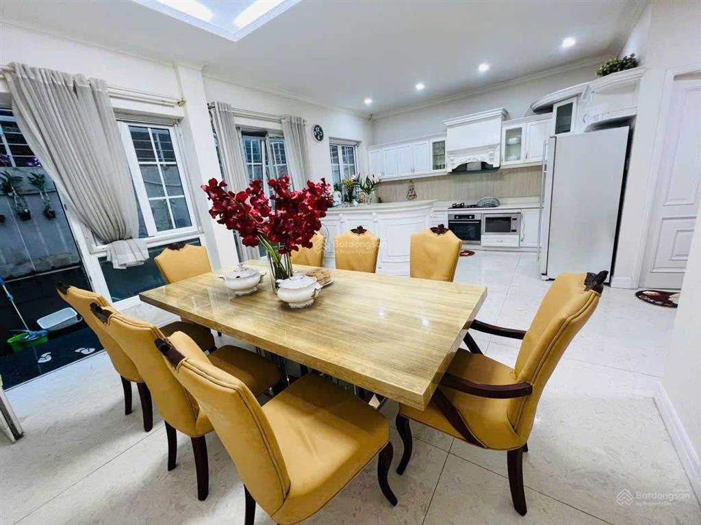 Bán biệt thự saigon pearl cộng đồng thượng lưu sổ hồng cá nhân  chủ nhà giảm giá 10 tỷ