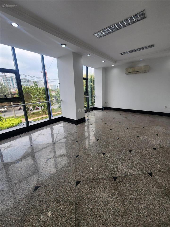 Cho thuê nhà mặt tiền lương định của (quận 2), dt 7x19, hầm, trệt, 3 lầu, sân thượng