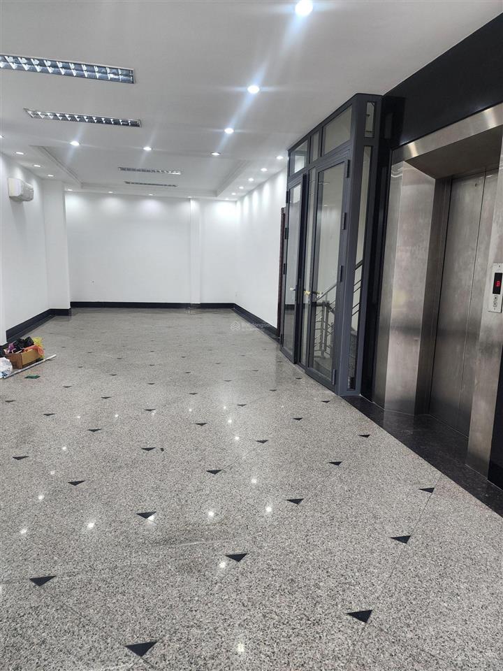 Cho thuê nhà mặt tiền lương định của (quận 2), dt 7x19, hầm, trệt, 3 lầu, sân thượng